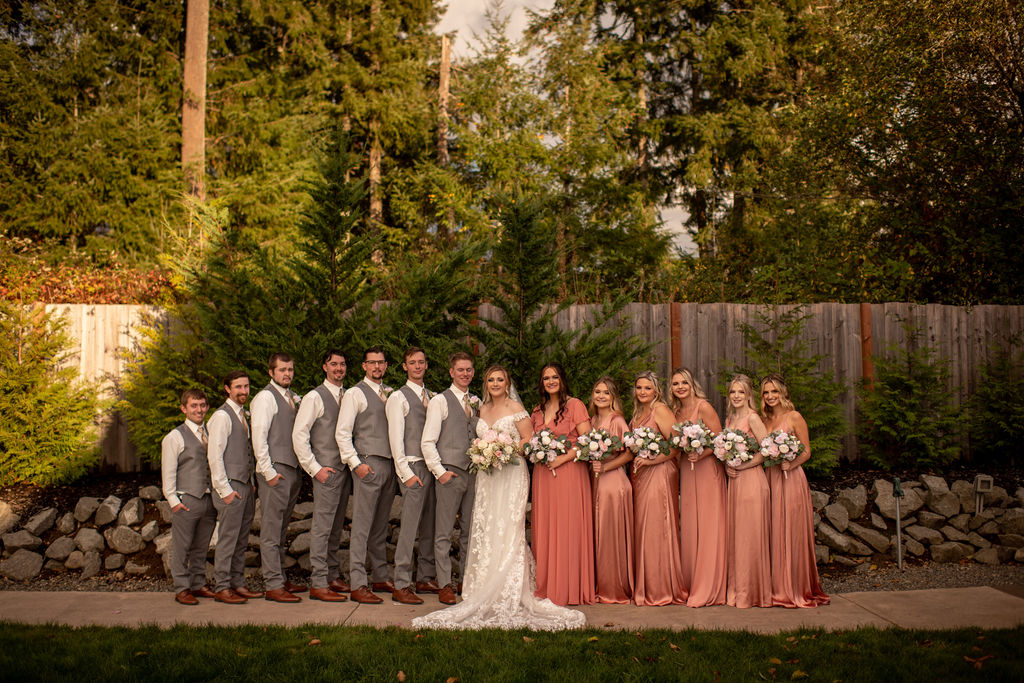 Bridal party posing for bridal photos at Hillside Farms wedding venue in Washington