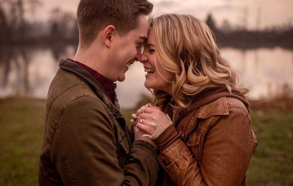 Fall engagement photos by PNW Wedding and Couples Photographer Amy Buchanan
